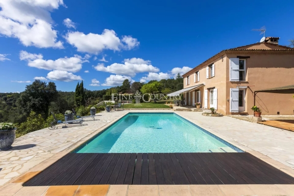 Maison de luxe à vendre à Montauroux, 995 000 €, Photo 1