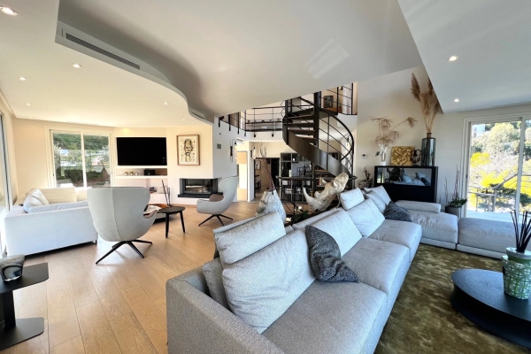 Maison de luxe à vendre à Cannes, 3 350 000 €, Photo 2