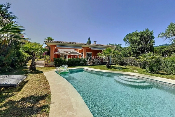 Maison de luxe à vendre à Mandelieu-la-Napoule, 1 390 000 €, Photo 2