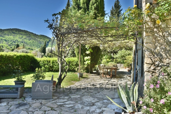 Maison de luxe à vendre à Le Bar-sur-Loup, 795 000 €, Photo 2