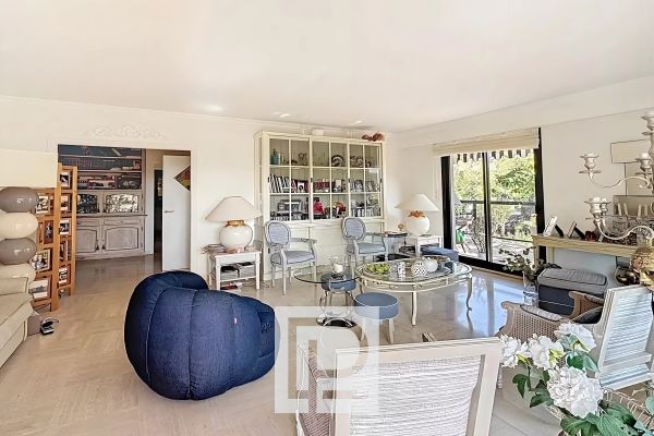 Appartement de luxe à vendre à Cannes, 820 000 €, Photo 1