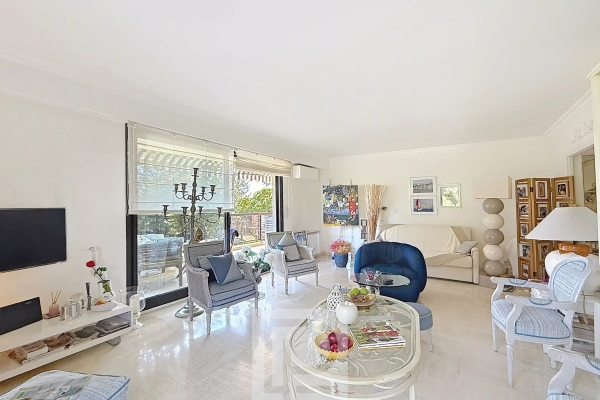 Luxury Apartment for sale in Cannes, 799 000 €