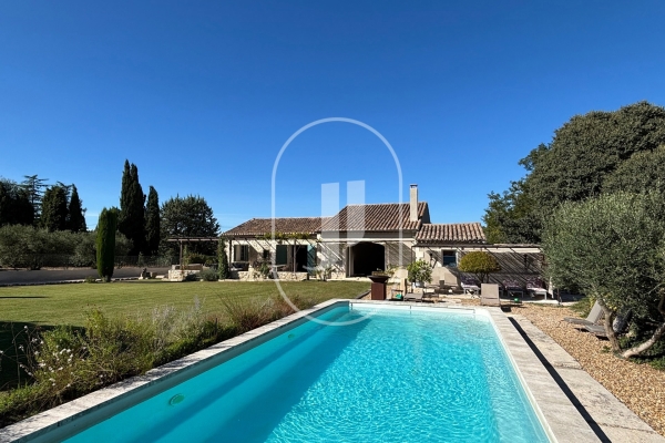 Luxury House for sale in Saint-Rémy-de-Provence, 1 540 000 €, Photo 1