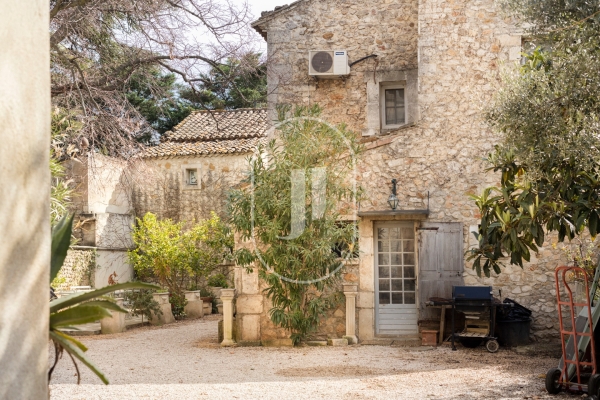 Luxury House for sale in Mouriès, 1 590 000 €, Photo 2