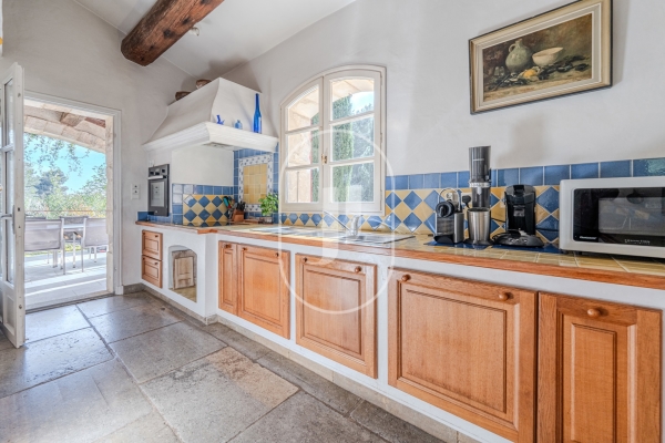 Luxury House for sale in Les Baux-de-Provence, 2 695 000 €, Photo 7