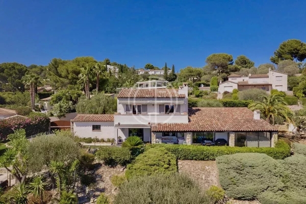 Maison de luxe à vendre à Mougins, 1 480 000 €, Photo 1