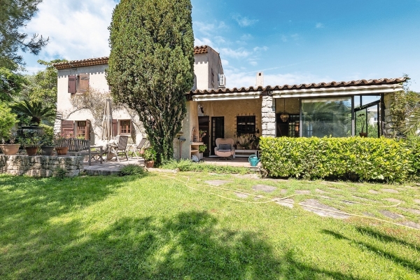 Maison de luxe à vendre à Cap d'Antibes, 1 995 000 €, Photo 2