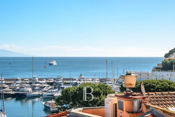 Appartement de luxe à vendre à Saint-Jean-Cap-Ferrat, 756 000 €, Photo 2