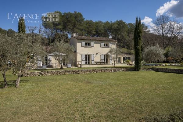 Maison de luxe à vendre à Peyrolles-en-Provence, 840 000 €, Photo 4