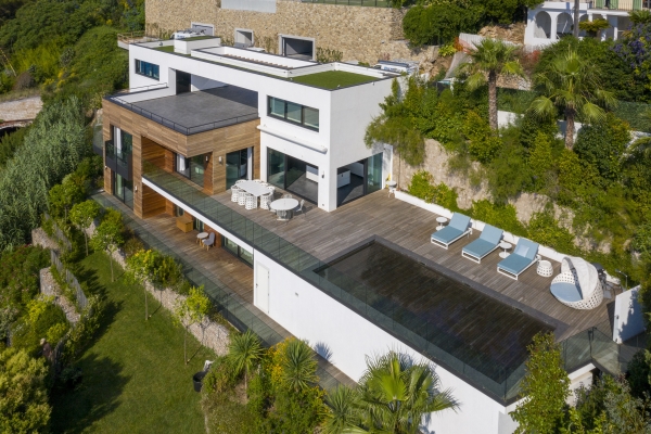 Luxury House for rental in Roquebrune-Cap-Martin, 60 000 €, Photo 1