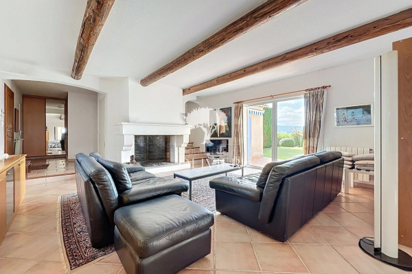 Maison de luxe à vendre à Villars, 586 000 €, Photo 3