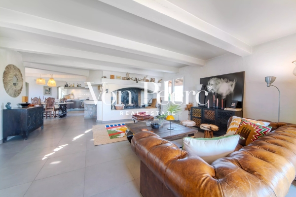 Luxury House for sale in Saintes-Maries-de-La-Mer, 1 350 000 €, Photo 4