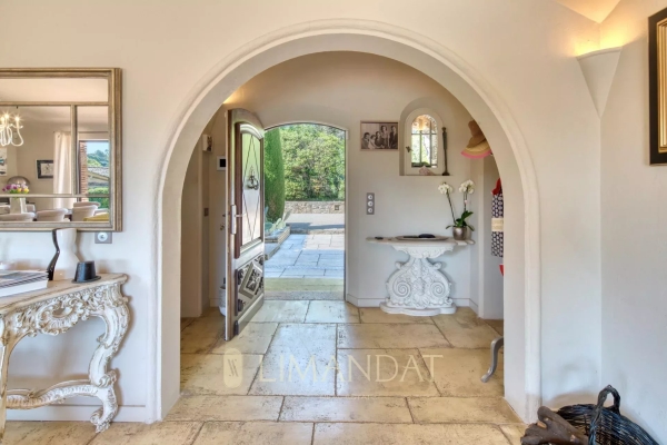 Maison de luxe à vendre à Mougins, 2 750 000 €, Photo 3