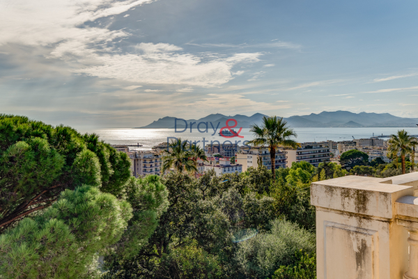 Luxury Apartment for sale in Cannes, 2 950 000 €, Photo 1
