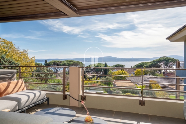 Appartement de luxe à vendre à Sainte-Maxime, 1 790 000 €, Photo 2