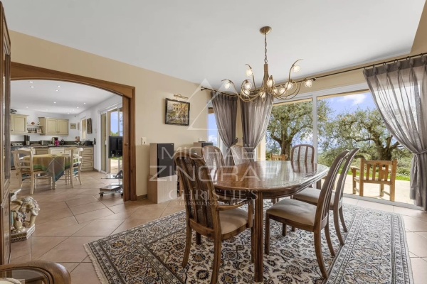Maison de luxe à vendre à Châteauneuf-Grasse, 2 200 000 €, Photo 7