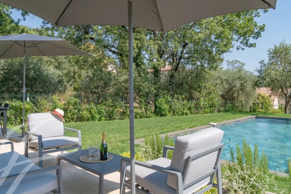 Maison de luxe à vendre à Valbonne, 1 890 000 €, Photo 1