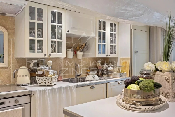 Luxury Apartment for sale in Châteauneuf-Grasse, 570 000 €, Photo 7