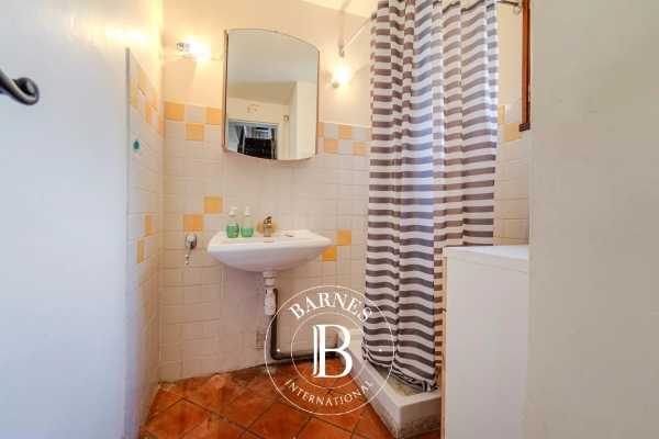 Luxury House for sale in Gordes, 760 000 €, Photo 7