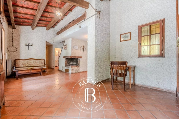 Maison de luxe à vendre à Gordes, 690 000 €, Photo 7