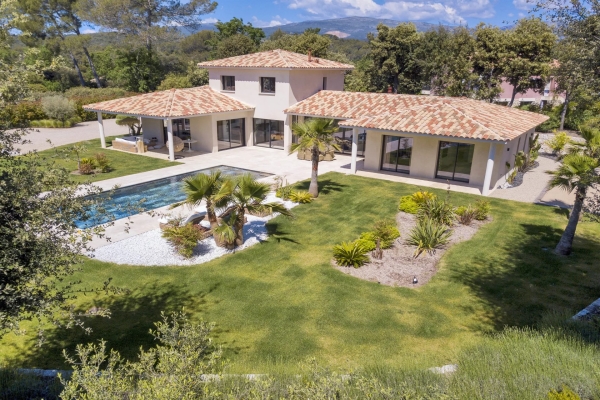 Maison de luxe à vendre à Valbonne, 2 490 000 €, Photo 1