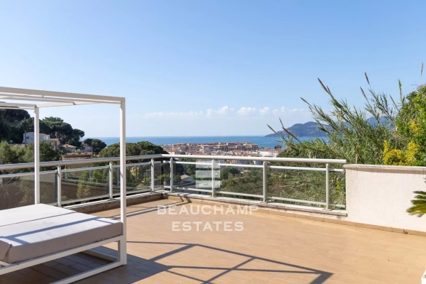Maison de luxe à vendre à Cannes, 2 400 000 €, Photo 1