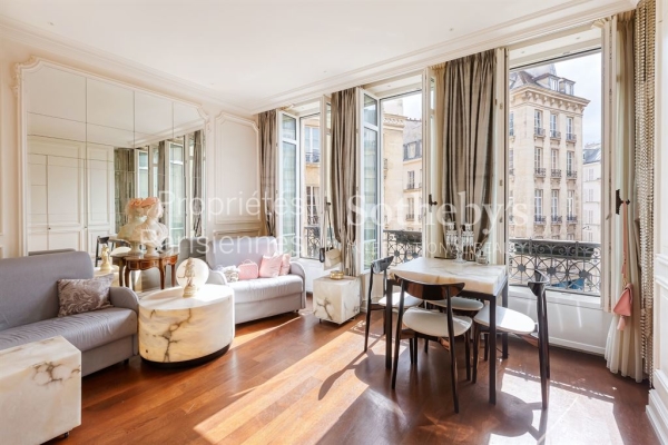 Luxury Apartment for sale in Paris 6ème, 731 000 €, Photo 1