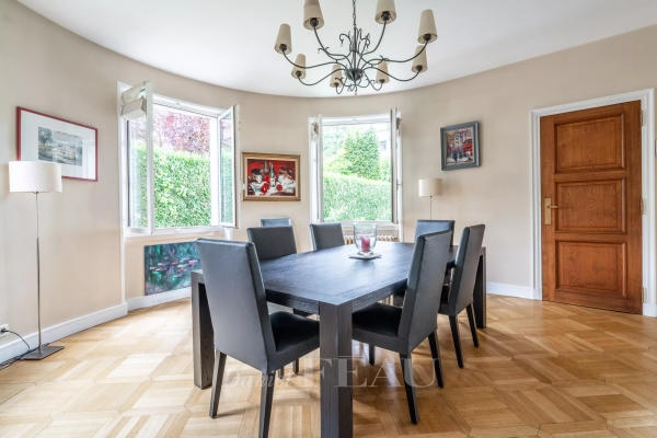 Maison de luxe à vendre à Saint-Germain-en-Laye, 2 500 000 €, Photo 3