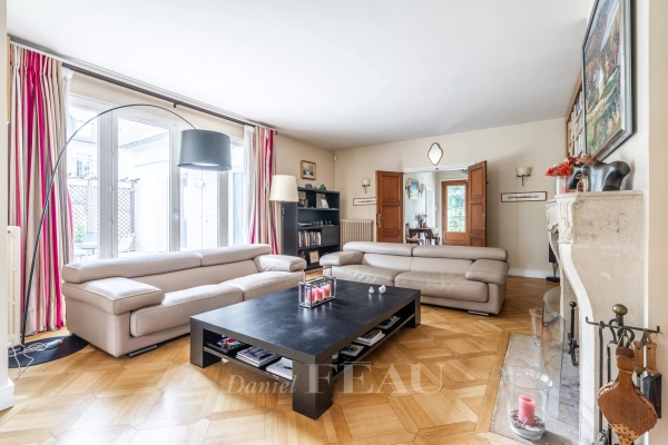 Maison de luxe à vendre à Saint-Germain-en-Laye, 2 500 000 €, Photo 4