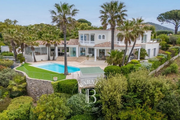 Luxury House for rental in Sainte-Maxime, 11 000 €, Photo 1