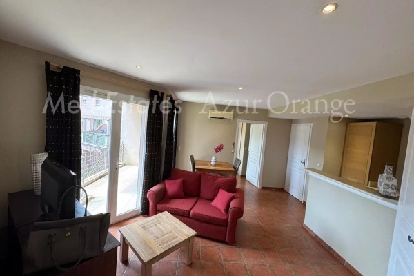 Luxury Apartment for sale in Sainte-Maxime, 169 900 €, Photo 2