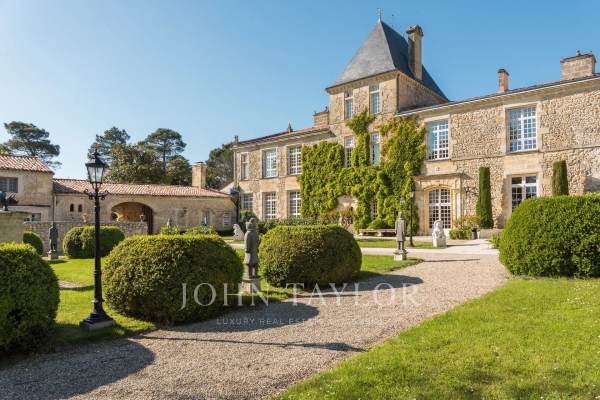 Maison de luxe à vendre à Bordeaux, 9 800 000 €, Photo 2