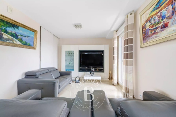 Appartement de luxe à vendre à Sainte-Maxime, 905 000 €, Photo 5