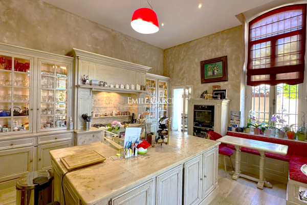 Maison de luxe à vendre à Marseille 12Ème, 2 970 000 €, Photo 4