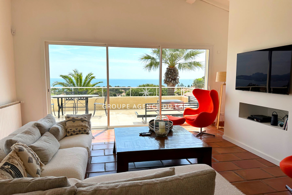 Maison de luxe à vendre à Saint-Aygulf, 1 590 000 €, Photo 5