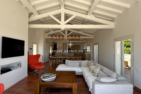 Maison de luxe à vendre à Saint-Aygulf, 1 590 000 €, Photo 7