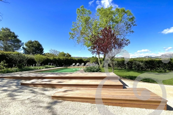 Luxury House for sale in Eygalières, 1 690 000 €, Photo 1