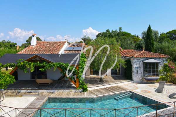 Luxury House for sale in Saint-Raphaël, 950 000 €, Photo 2
