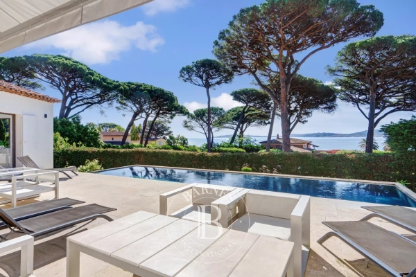 Luxury House for sale in Grimaud, 4 200 000 €, Photo 1