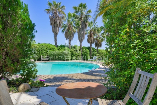 Luxury House for sale in Vence, 879 000 €, Photo 2