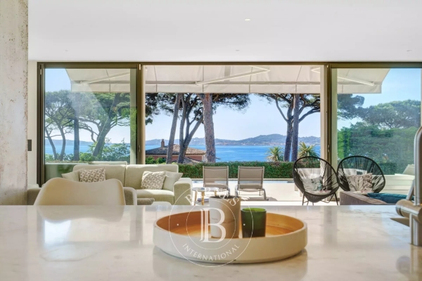 Luxury House for sale in Grimaud, 4 200 000 €, Photo 2