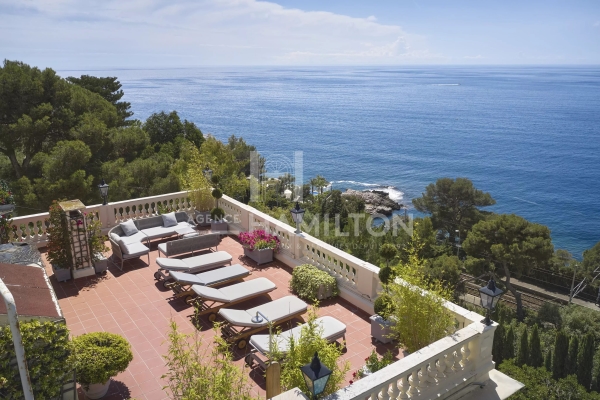 Maison de luxe à vendre à Cap-d'Ail, 12 500 000 €, Photo 1