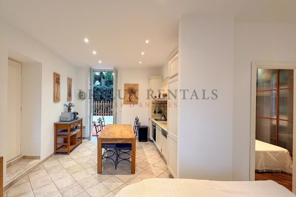 Luxury Apartment for sale in Cap d'Antibes, 435 000 €, Photo 3