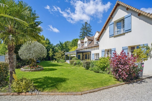 Maison de luxe à vendre à Montfort-l'Amaury, 1 733 000 €, Photo 2