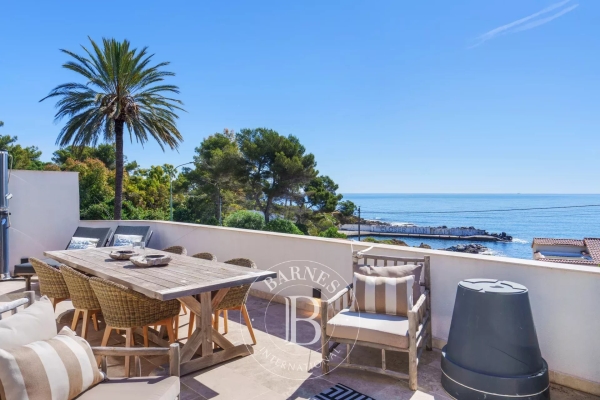 Luxury Apartment for sale in Les Issambres, 899 000 €, Photo 1