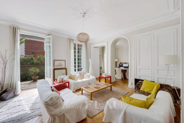 Maison de luxe à vendre à Versailles, 1 590 000 €, Photo 3