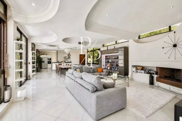 Maison de luxe à vendre à Cannes, 4 590 000 €, Photo 4