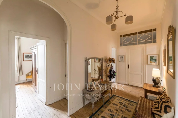 Luxury Apartment for sale in Bordeaux, 645 000 €, Photo 7