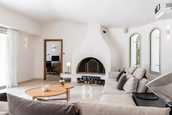 Maison de luxe à vendre à Roquefort-les-Pins, 2 650 000 €, Photo 7