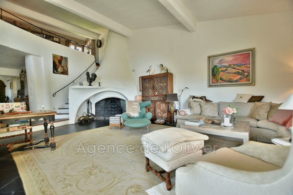 Luxury House for sale in Valbonne, 1 740 000 €, Photo 2